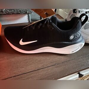 Nike ReactX Infinity RN New in Box - Black